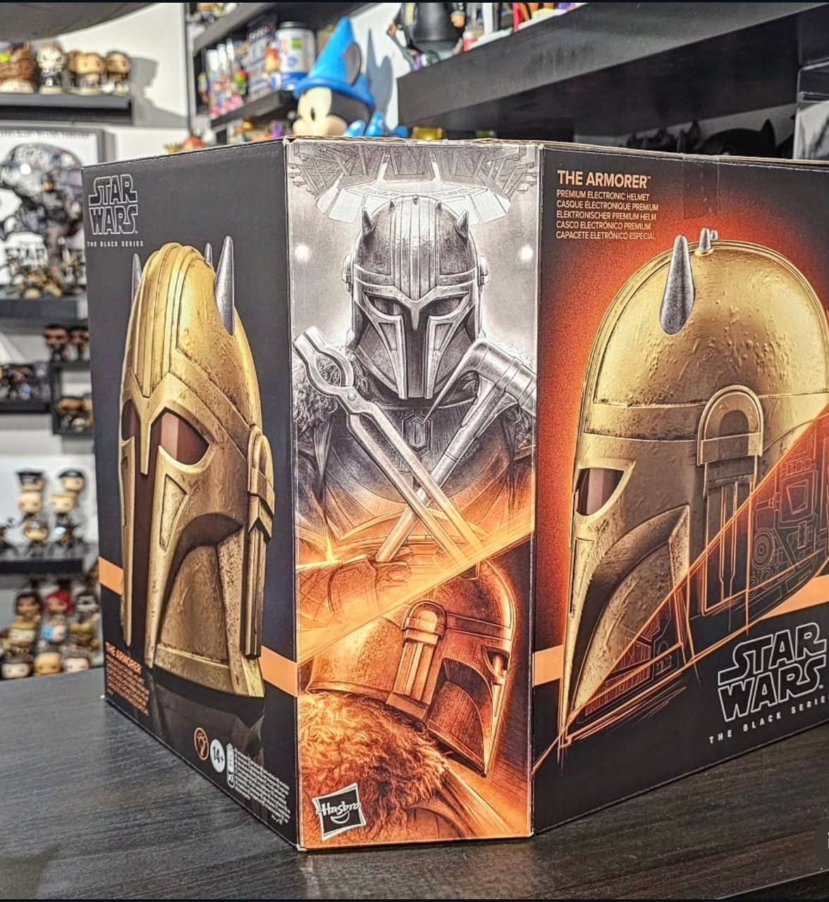 Hasbro Star Wars Black Label Helmet